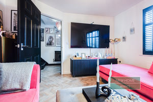 Photo 31- click for photo gallery